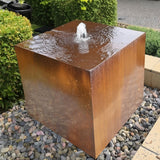 Gartenbrunnen aus Cortenstahl "Le Cube"